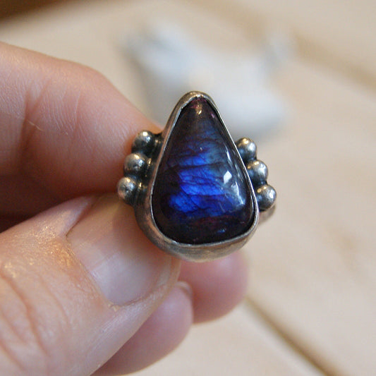 Tear Labradorite Ring, Boho Jewellery, Hammered Silver Ring